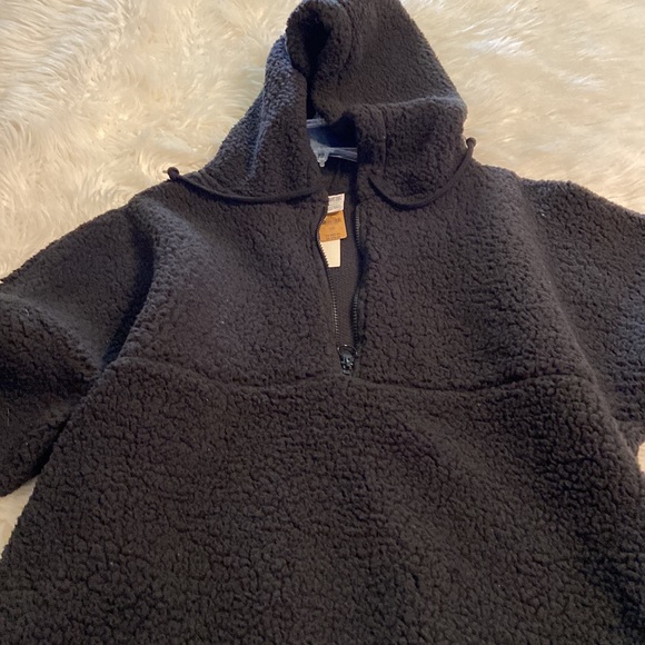 PINK Sherpa Size L brand new with tags size L length 28” bust 42” - Picture 14 of 16